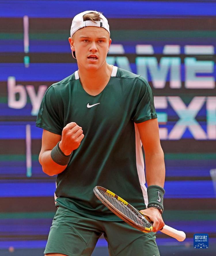 通过观看这 通过观看这