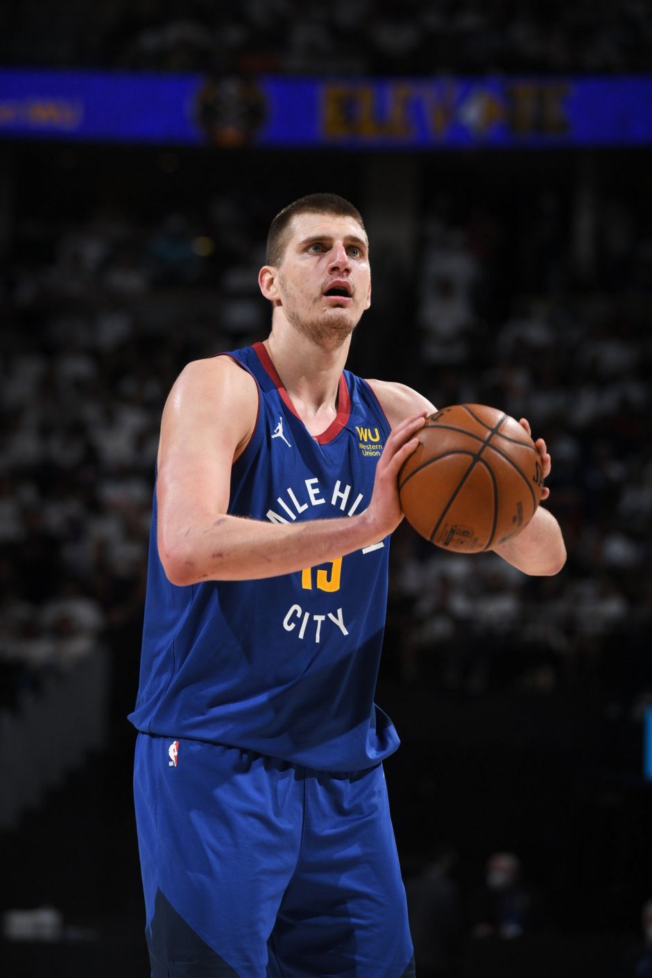 景与数据支 景与数据支