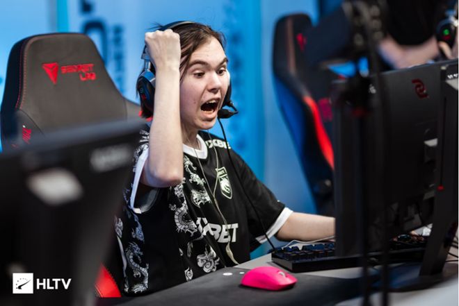 环境声源的 环境声源的